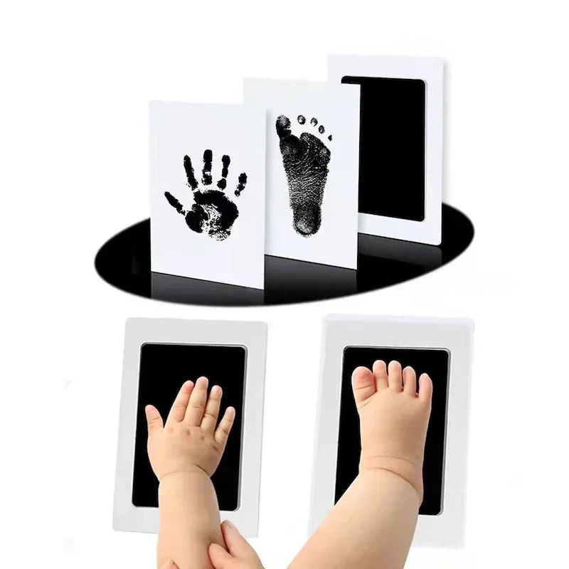 Footprint Ink Kit - ชุดอุปกรณ์ทำรอยมือและรอยเท้าทารก DIY สำหรับเด็กเล็ก ของที่ระลึกงานเลี้ยงฉลองทารกแรกเกิด พร้อมกรอบรูปและแผ่นหมึก อุปกรณ์เสริมสำหรับรอยมือ